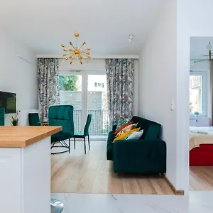 Shortstaypoland Konopacka Warszawa